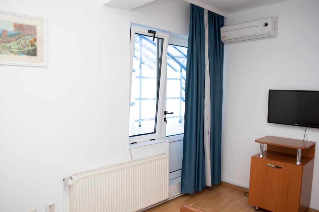 Motel Via Targu Mures Cristesti  エクステリア 写真