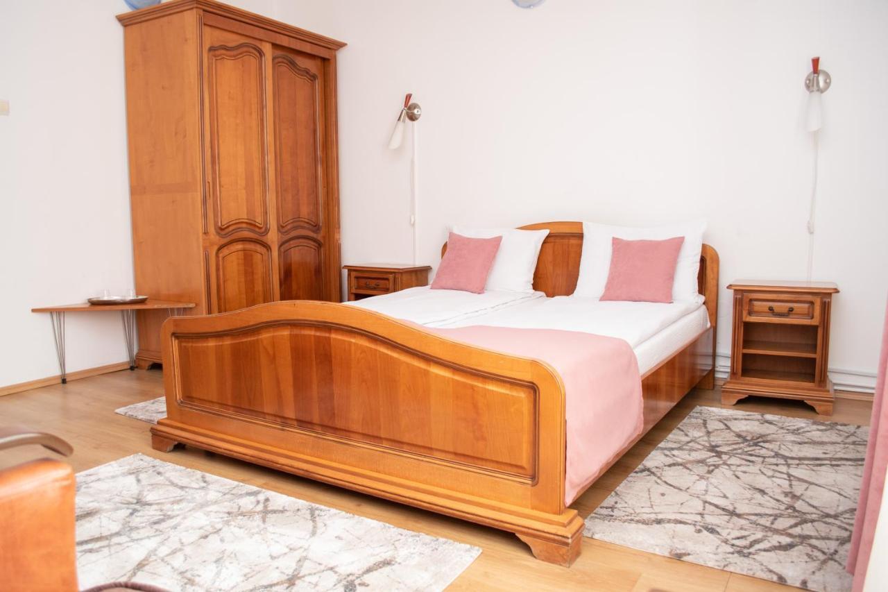 Motel Via Targu Mures Cristesti  エクステリア 写真