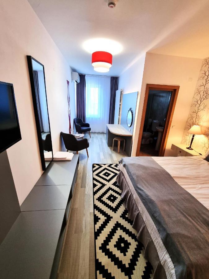 Motel Via Targu Mures Cristesti  エクステリア 写真